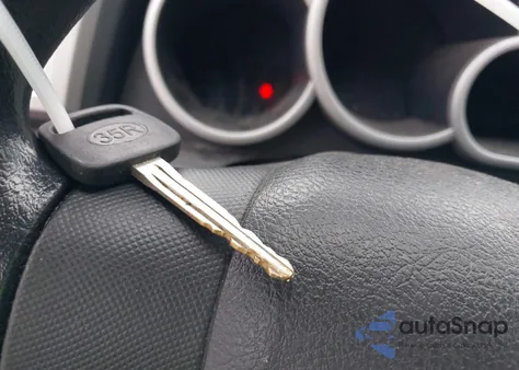 2009 Pontiac Vibe из США, поврежденный, VIN 5Y2SP67089Z453160